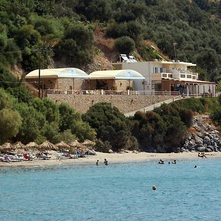 Santa Marina Apartments Rodhákinon Oda fotoğraf