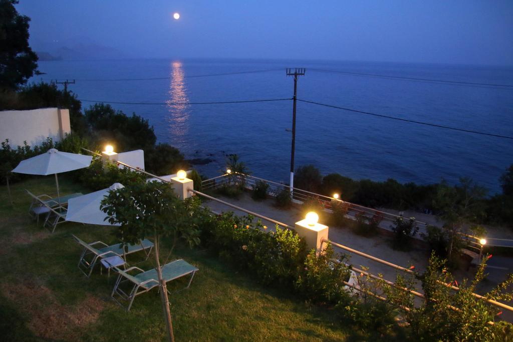 Santa Marina Apartments Rodhákinon Dış mekan fotoğraf