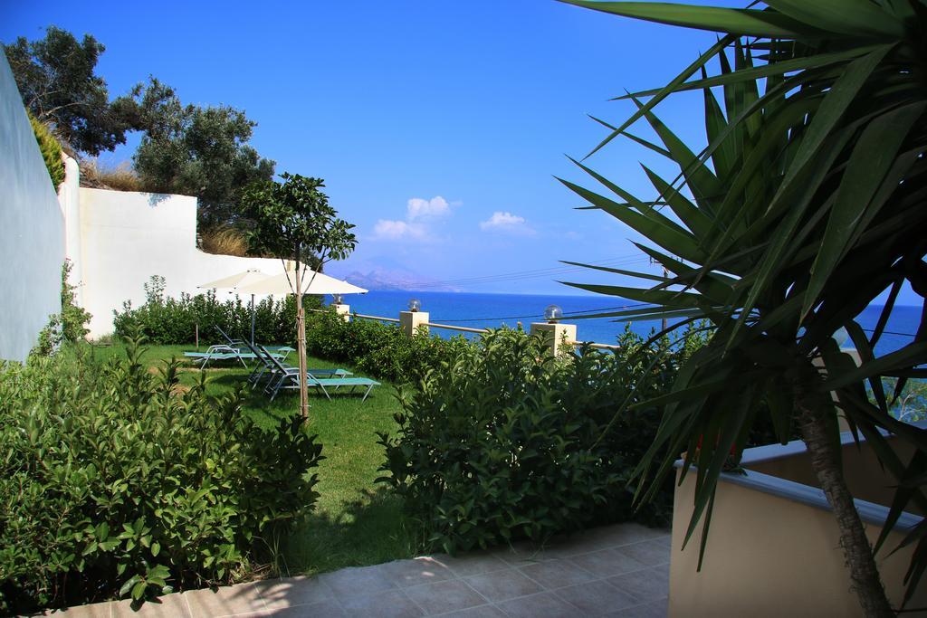 Santa Marina Apartments Rodhákinon Dış mekan fotoğraf