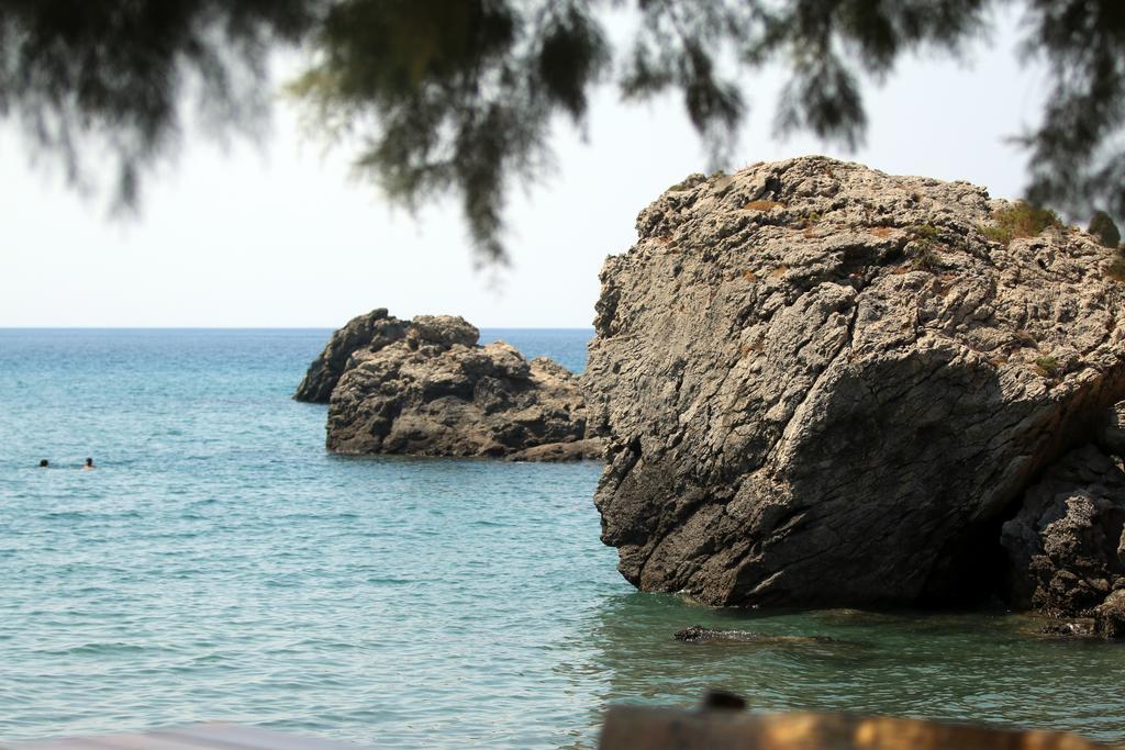 Santa Marina Apartments Rodhákinon Dış mekan fotoğraf