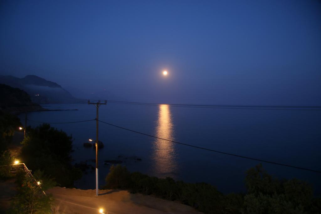 Santa Marina Apartments Rodhákinon Dış mekan fotoğraf