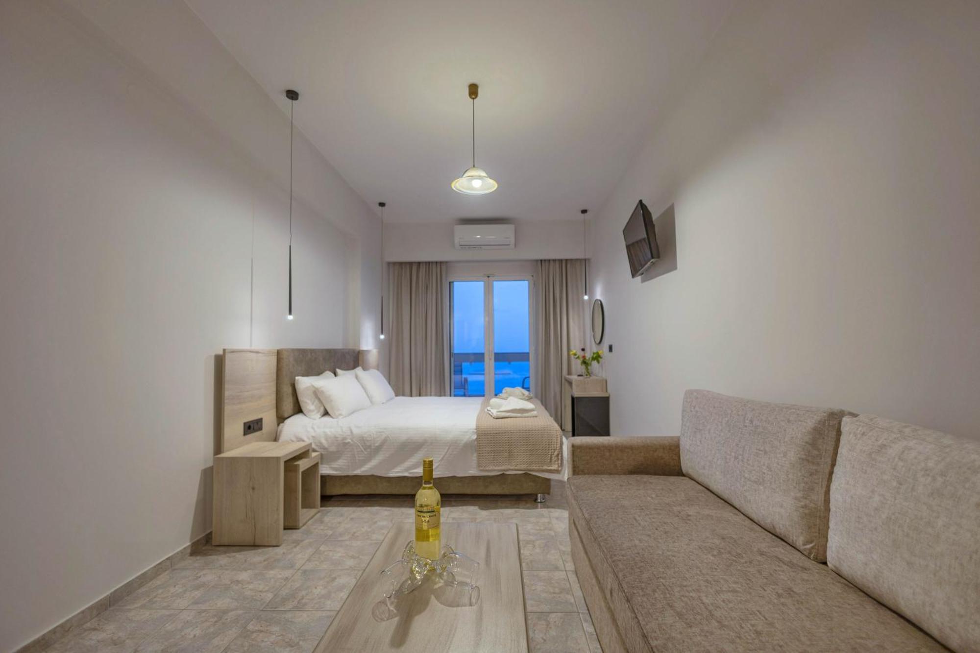 Santa Marina Apartments Rodhákinon Dış mekan fotoğraf